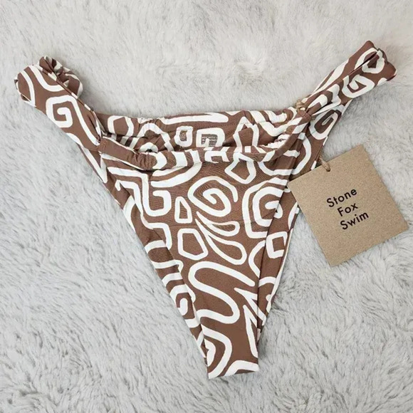 Revolve x Stone Fox Swim NWT Bijou Bikini Bottom - MSRP $88 - Picture 1 of 2